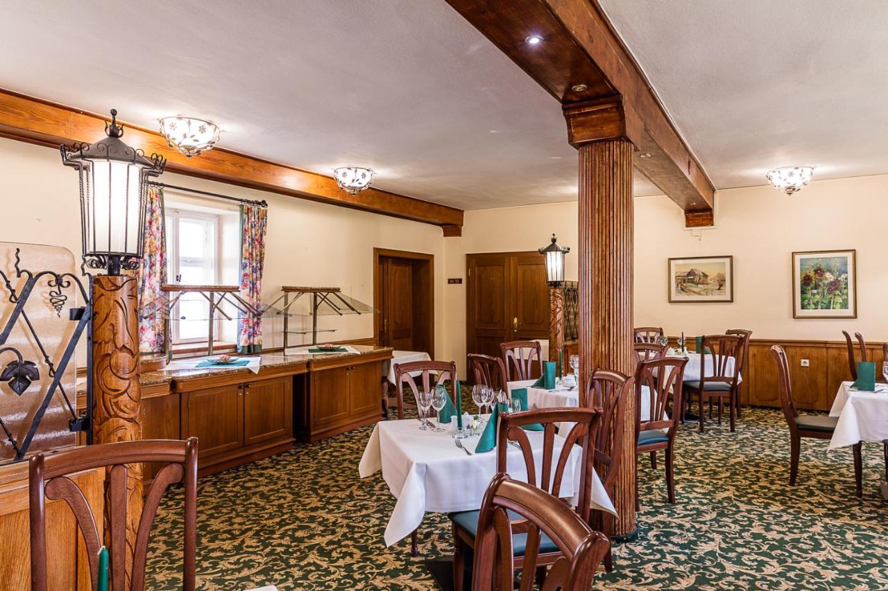 Churfuerstliche Waldschaenke Moritzburg Esterno foto