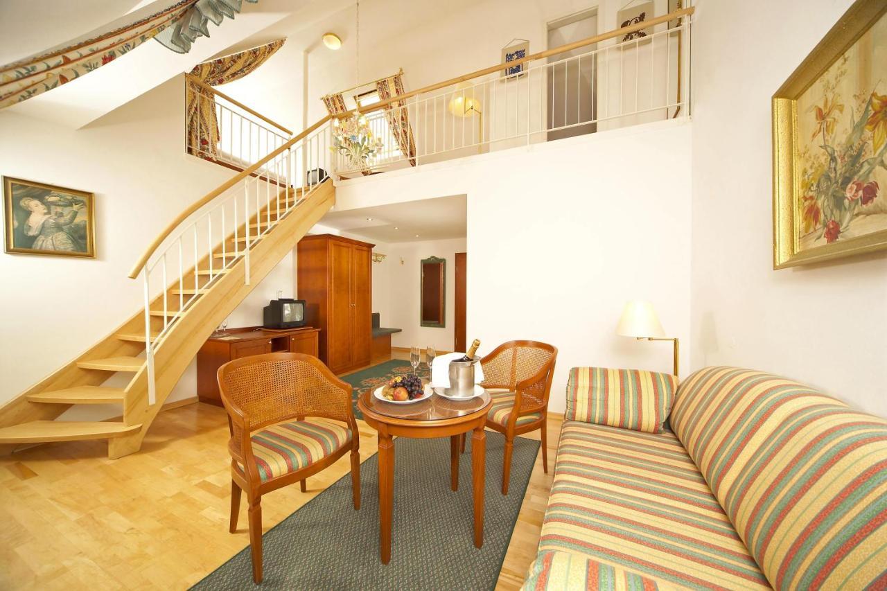 Churfuerstliche Waldschaenke Moritzburg Interno foto
